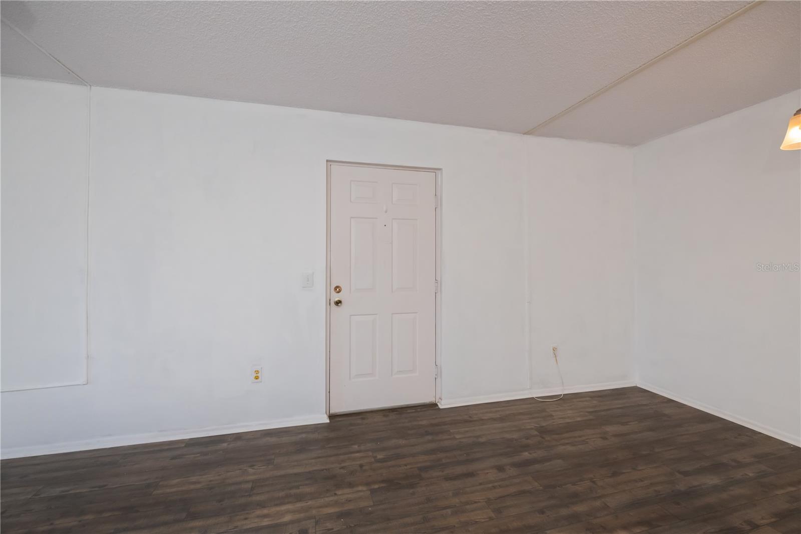1515 FORREST NELSON BLVD #L105, PORT CHARLOTTE, FL — photo 10