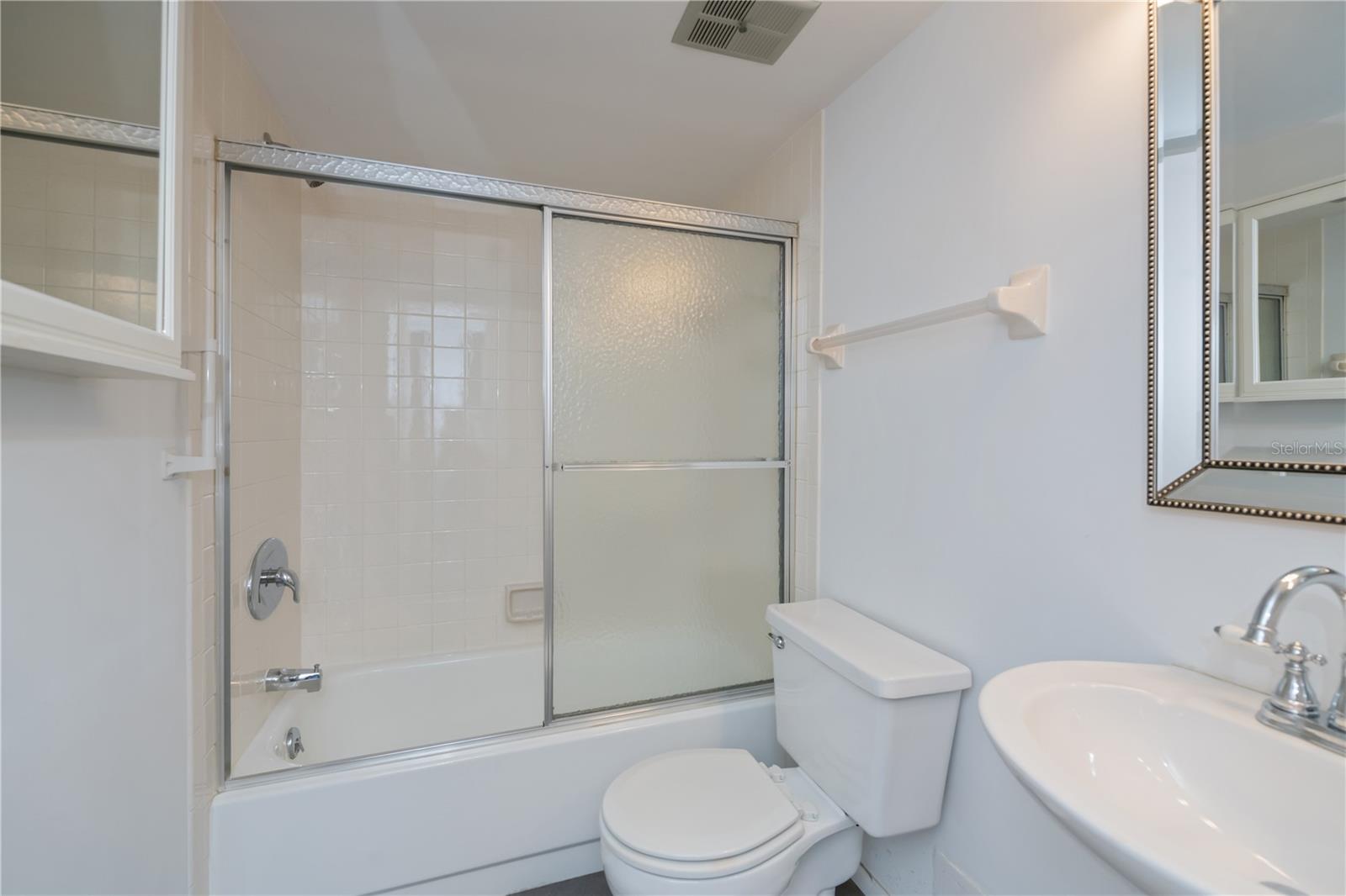 1515 FORREST NELSON BLVD #L105, PORT CHARLOTTE, FL — photo 35
