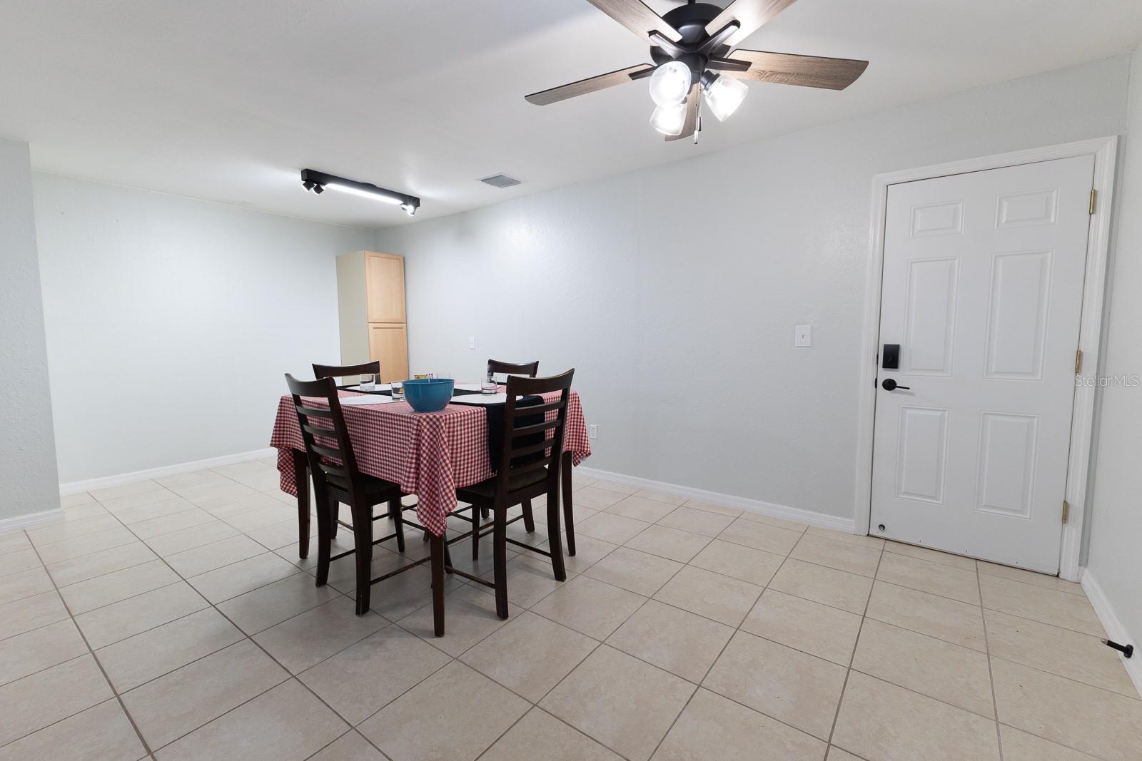 207 MANDARIN LN, FRUITLAND PARK, FL — photo 111