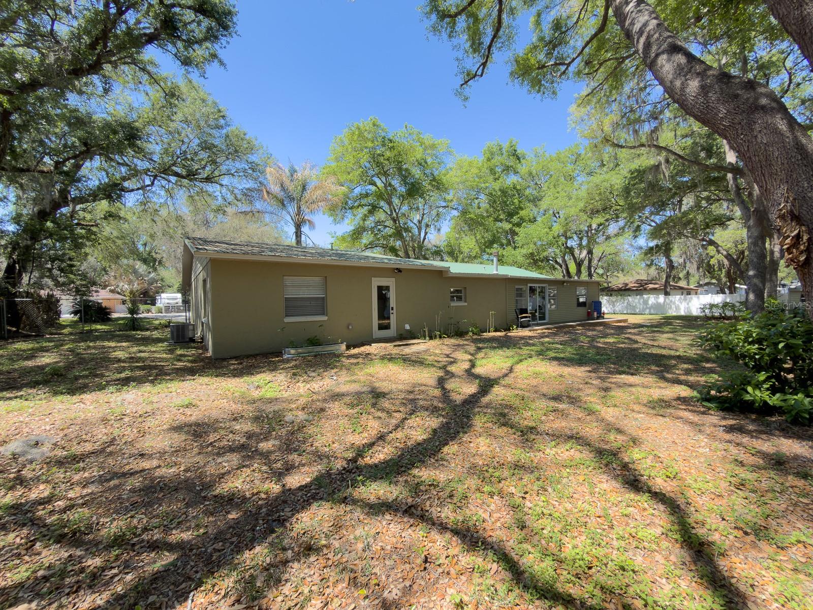 207 MANDARIN LN, FRUITLAND PARK, FL — photo 145