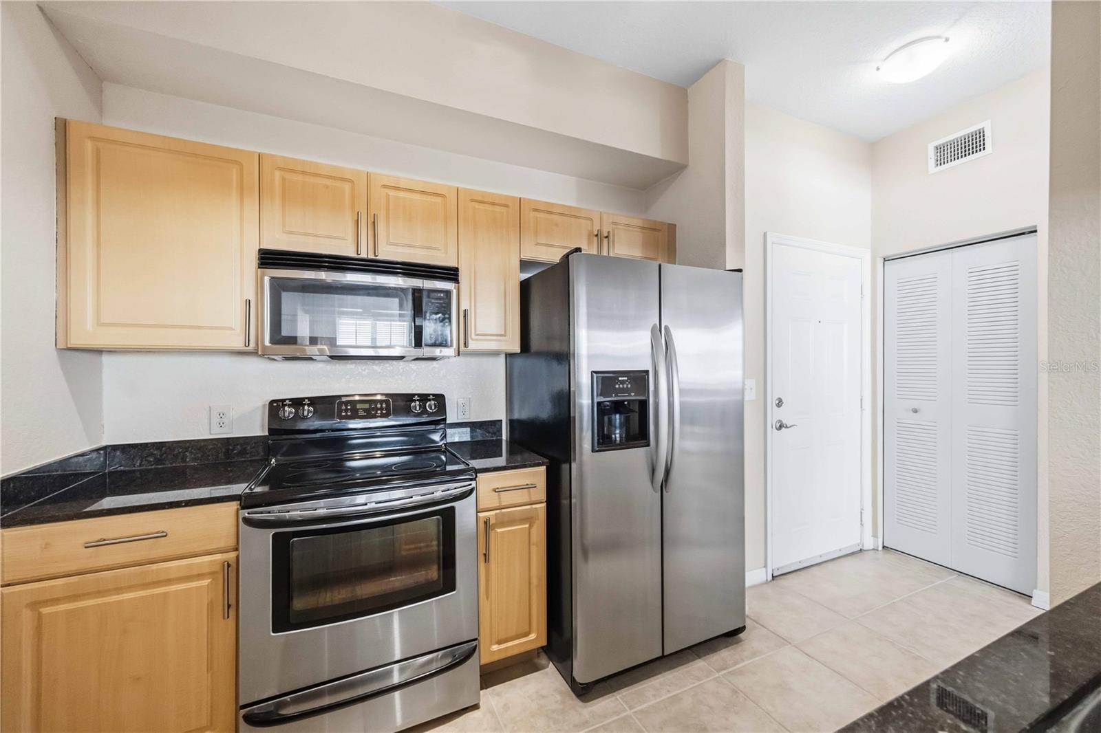 1064 N TAMIAMI TRL #1406, SARASOTA, FL — photo 9