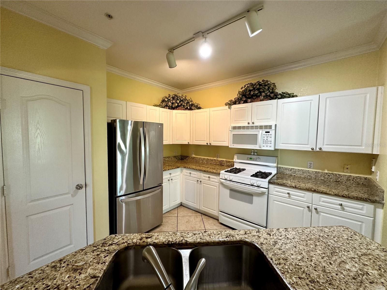 2724 VIA MURANO #638, CLEARWATER, FL — photo 9