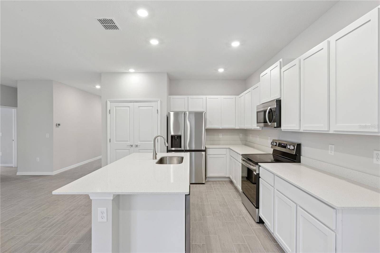 17094 SW 20TH CT RD, OCALA, FL — photo 3