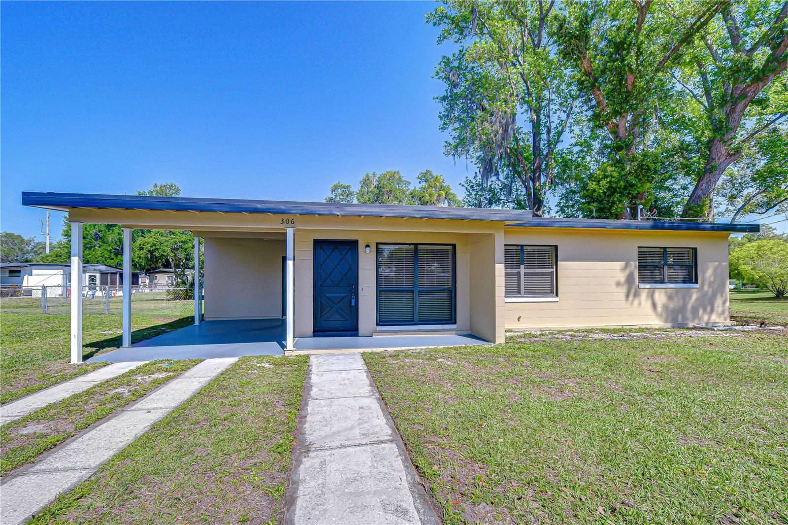 306 E LANGFORD DR, PLANT CITY, FL