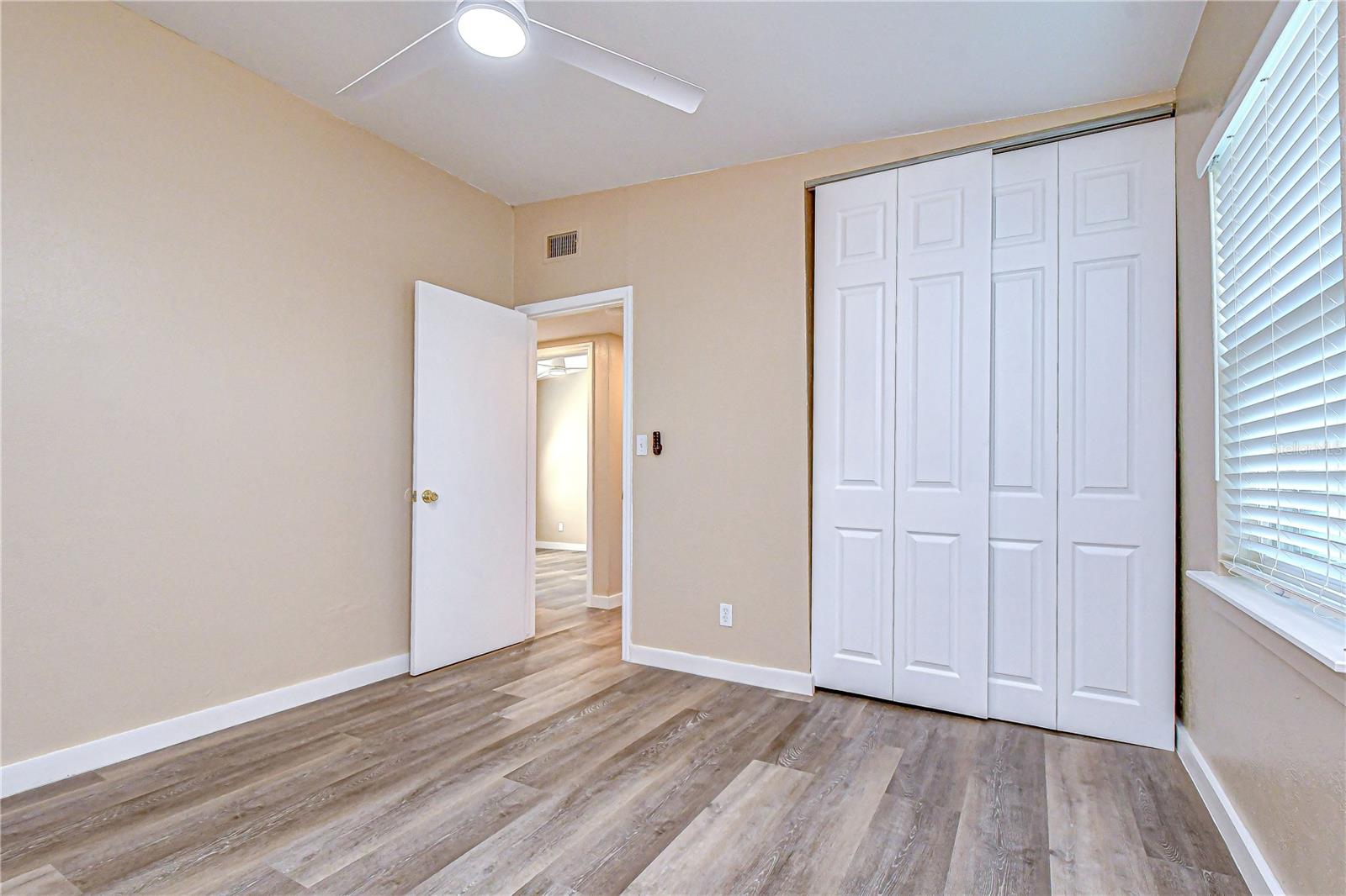 306 E LANGFORD DR, PLANT CITY, FL — photo 12