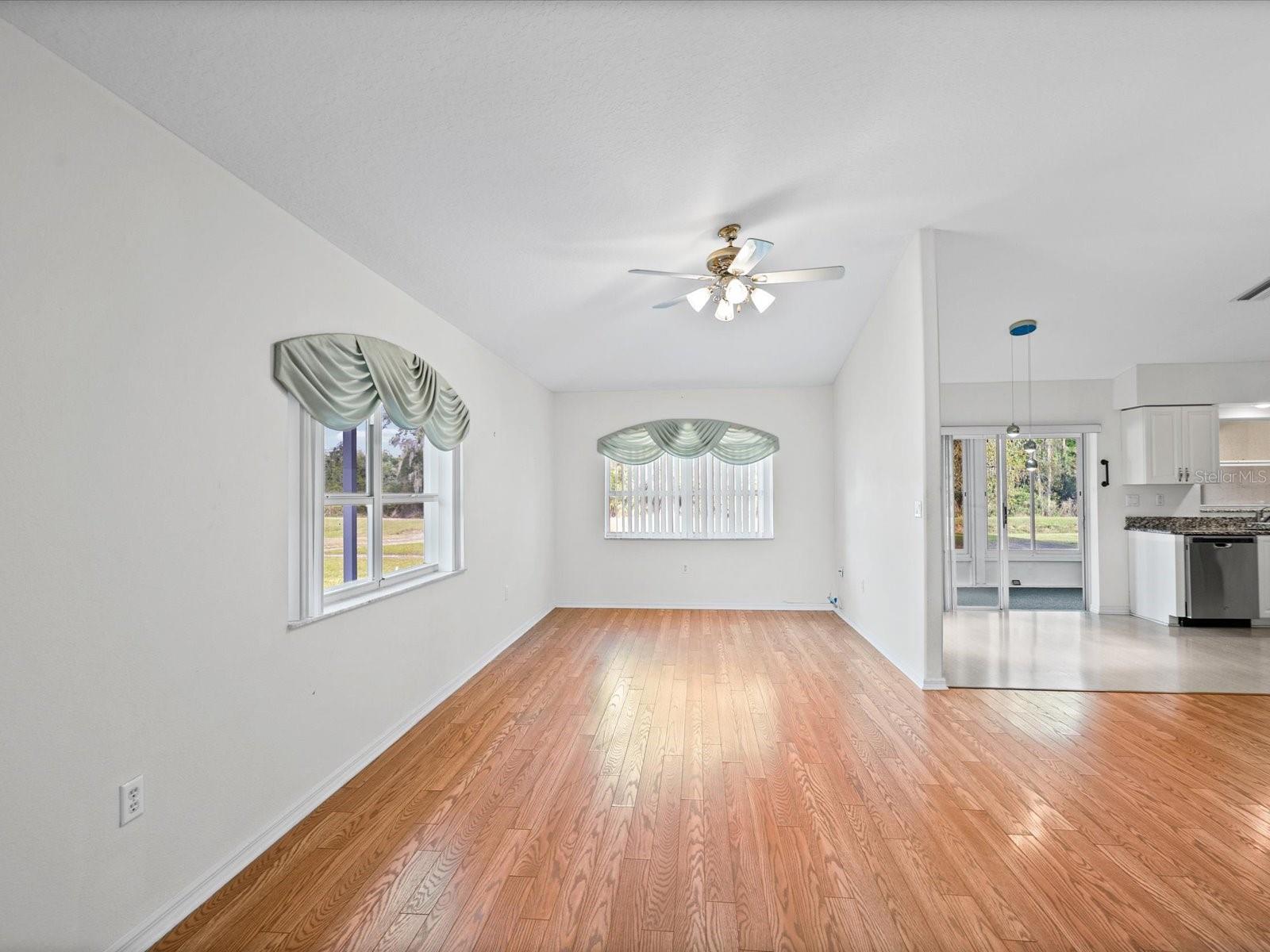 11621 HOLLY ANN DR, NEW PORT RICHEY, FL — photo 12