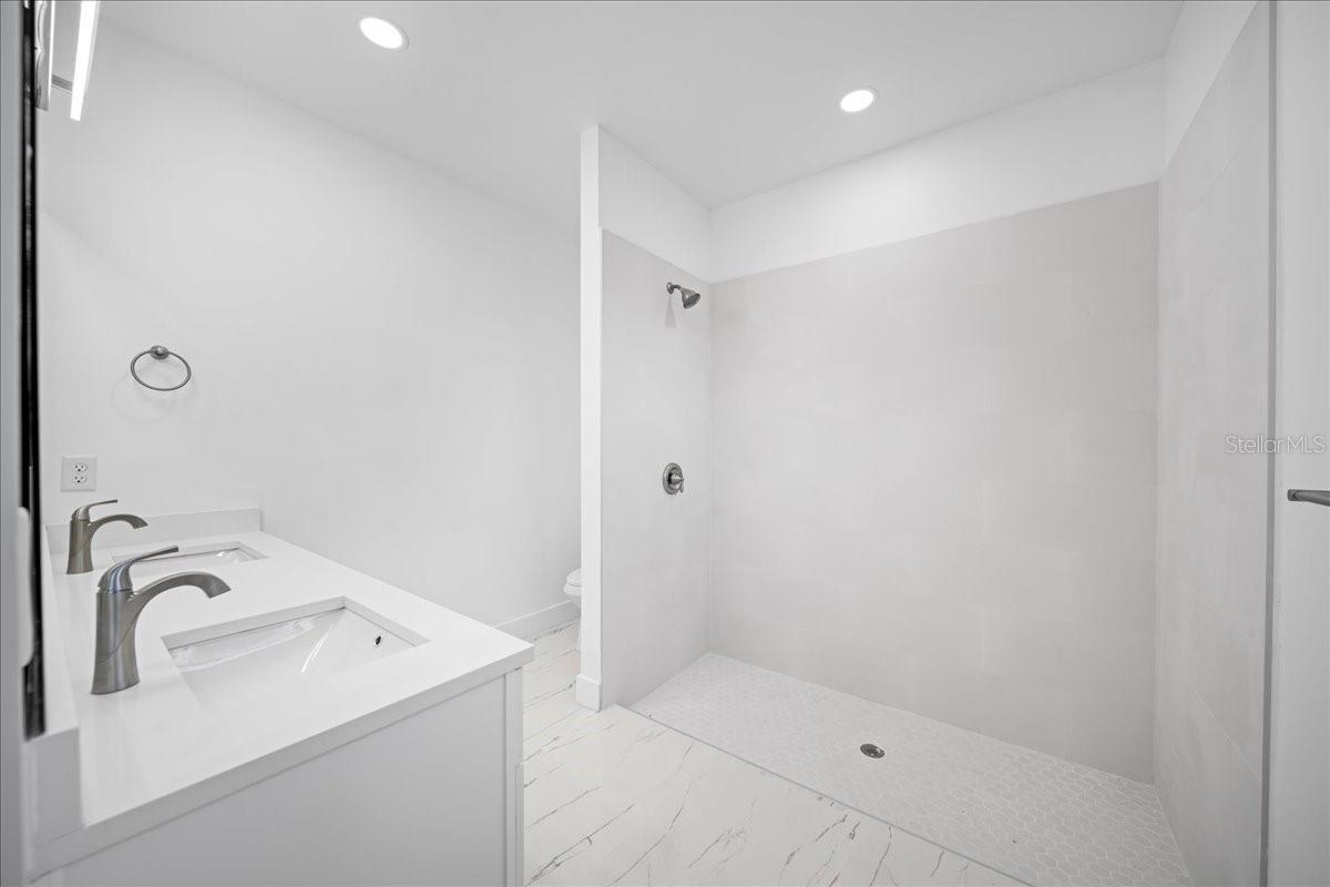 2914 67TH ST W, LEHIGH ACRES, FL — photo 14