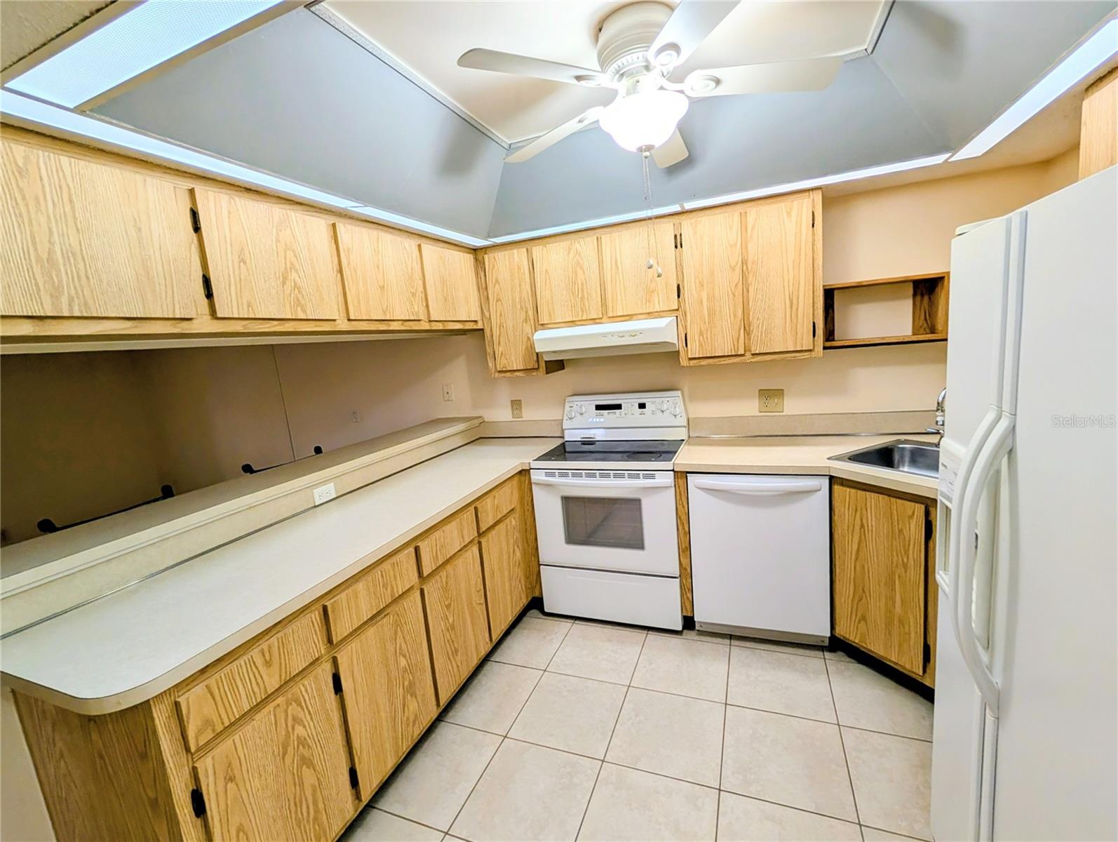 1515 FORREST NELSON BLVD #G104, PORT CHARLOTTE, FL — photo 9