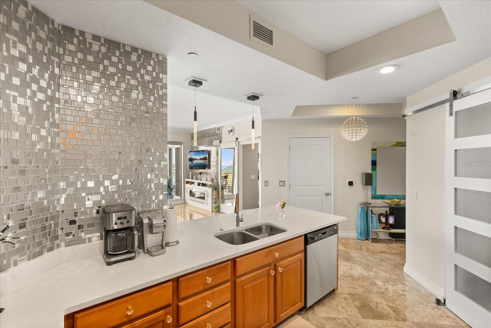 1209 E CUMBERLAND AVE #807, TAMPA, FL — photo 13