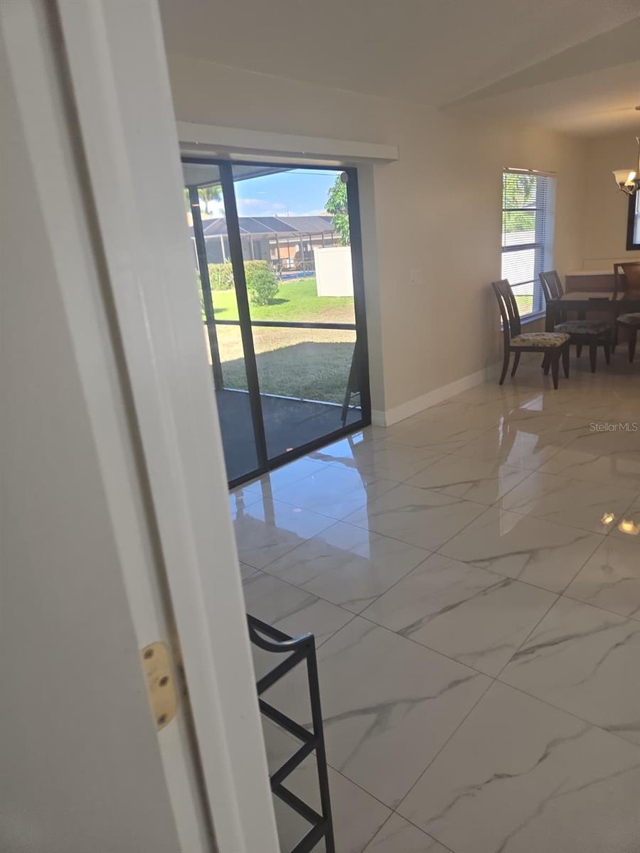 1805 CORAL POINT DR, CAPE CORAL, FL — photo 4