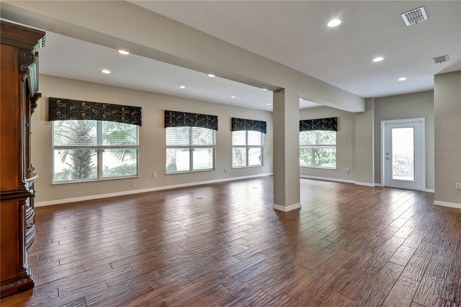 352 HAMRICK DR, KISSIMMEE, FL — photo 23