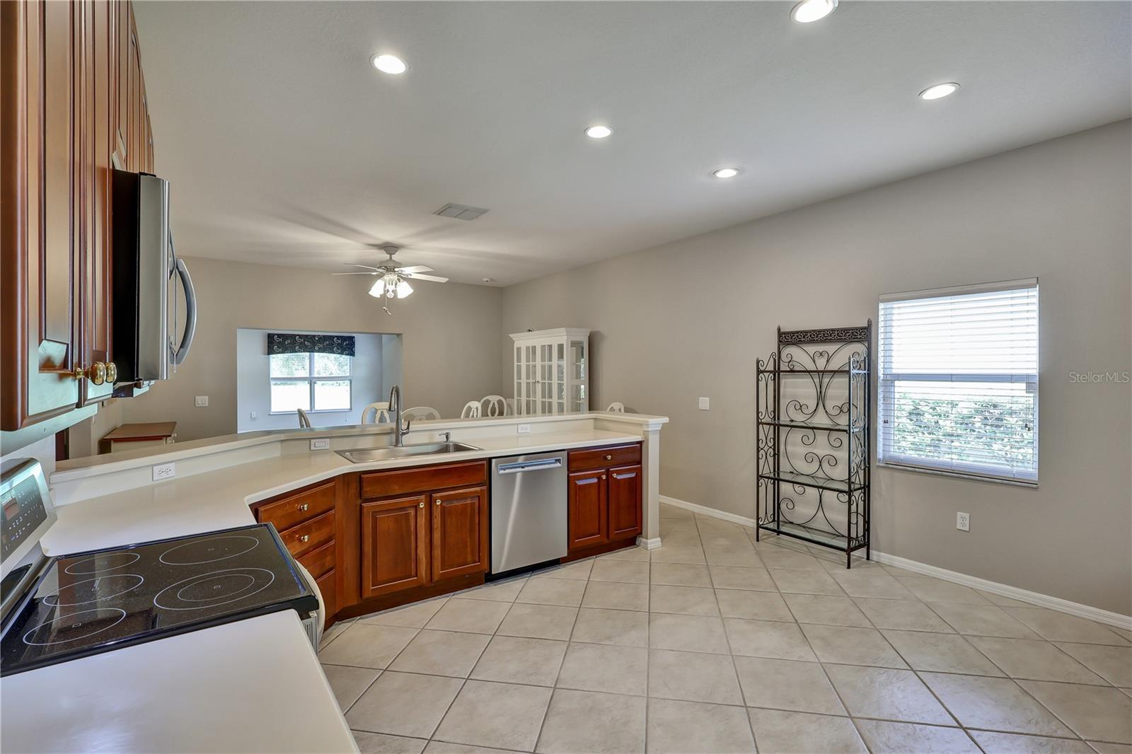 352 HAMRICK DR, KISSIMMEE, FL — photo 28