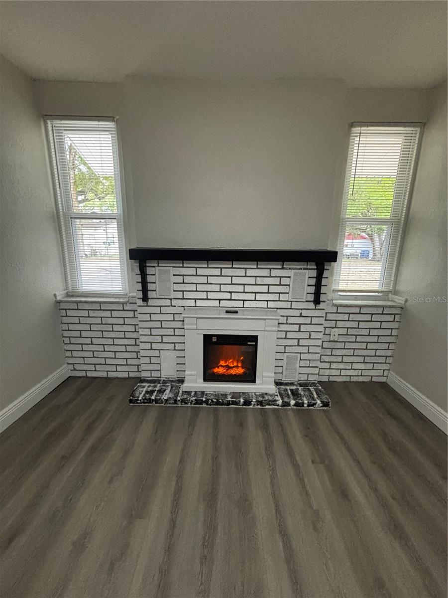 37421 LUPINE DR, ZEPHYRHILLS, FL — photo 14
