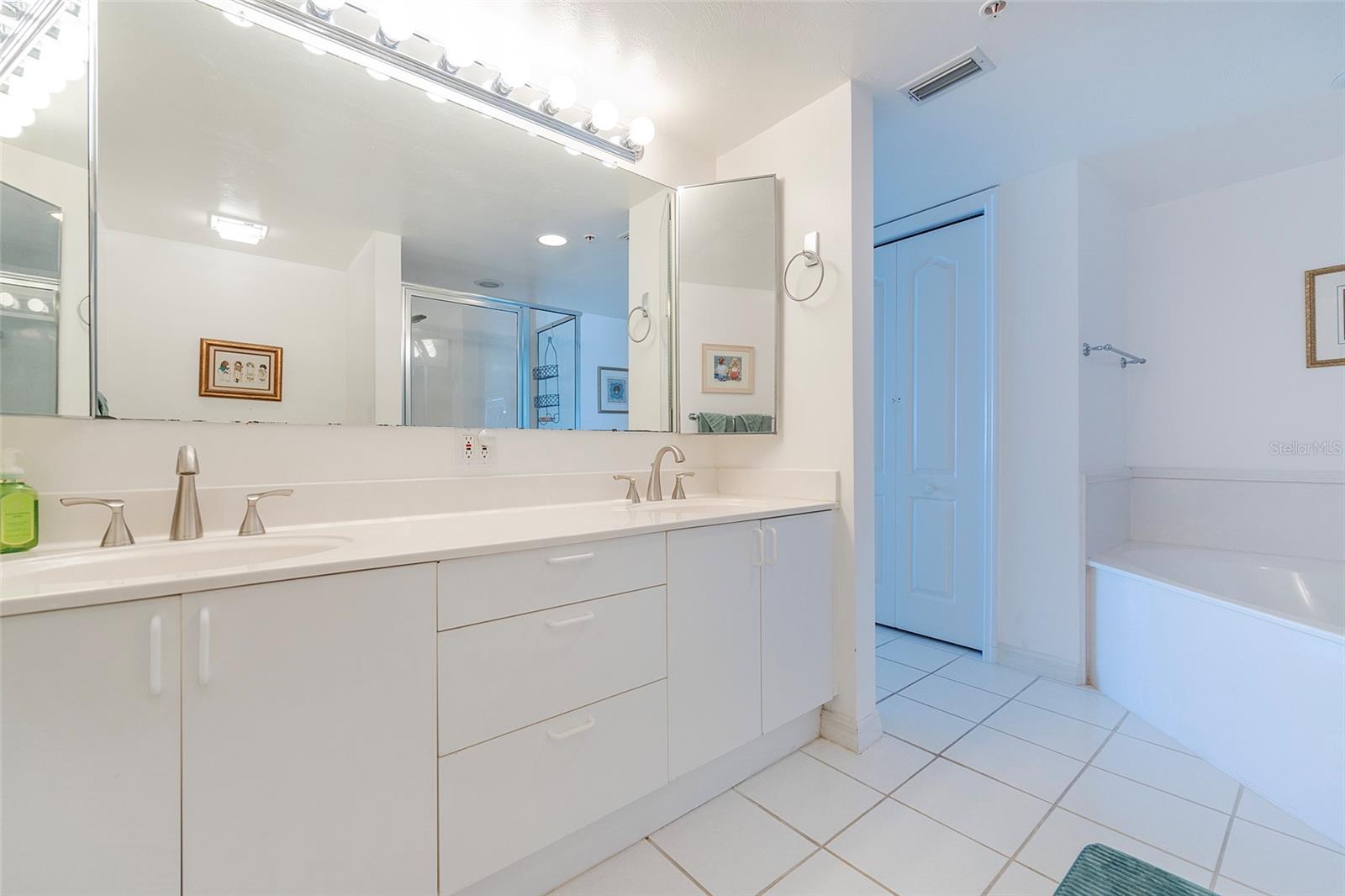 2937 S ATLANTIC AVE #1606, DAYTONA BEACH SHORES, FL — photo 22