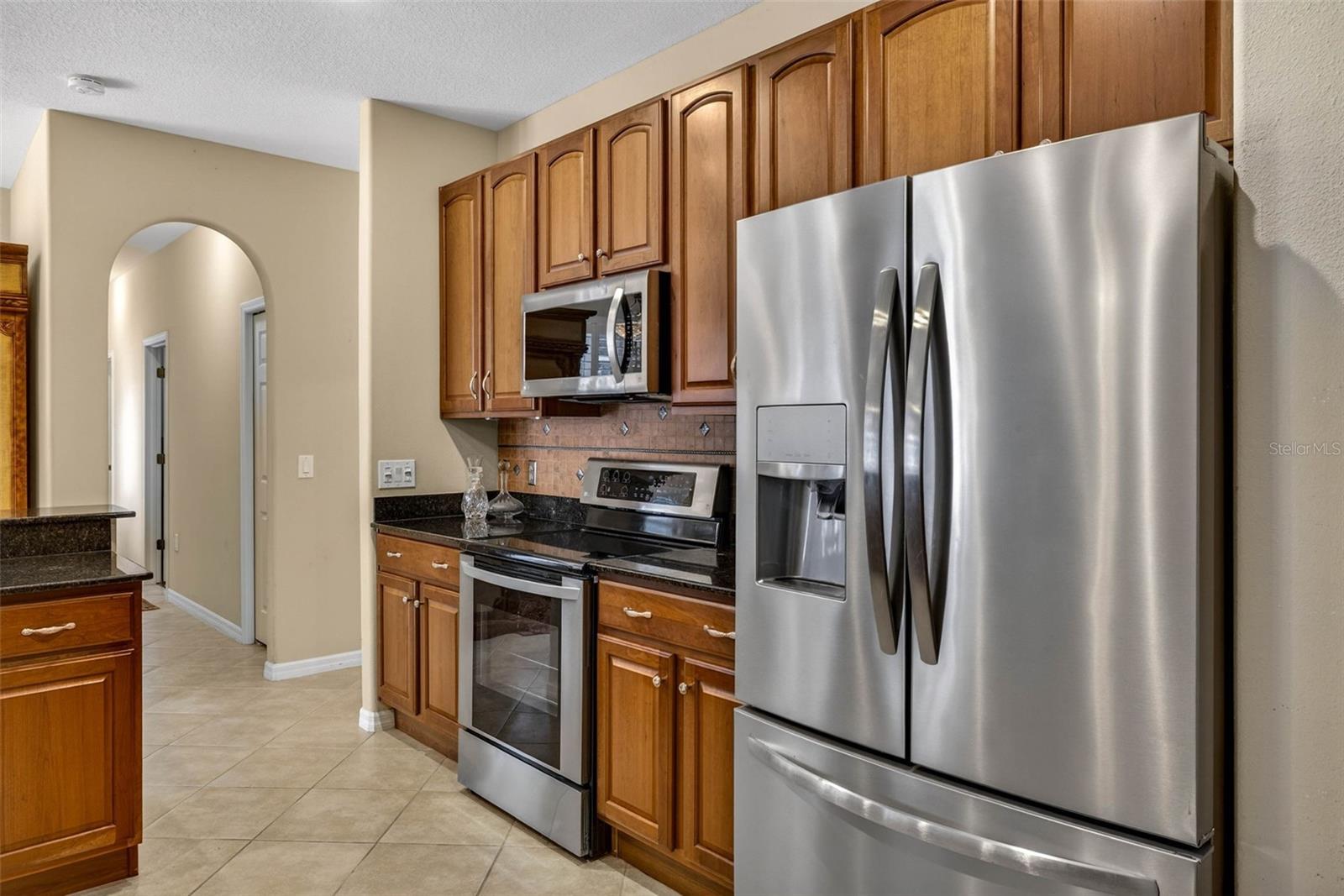 3819 SALIDA DELSOL DR, SUN CITY CENTER, FL — photo 11