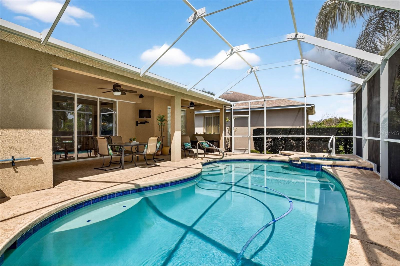 3819 SALIDA DELSOL DR, SUN CITY CENTER, FL — photo 45