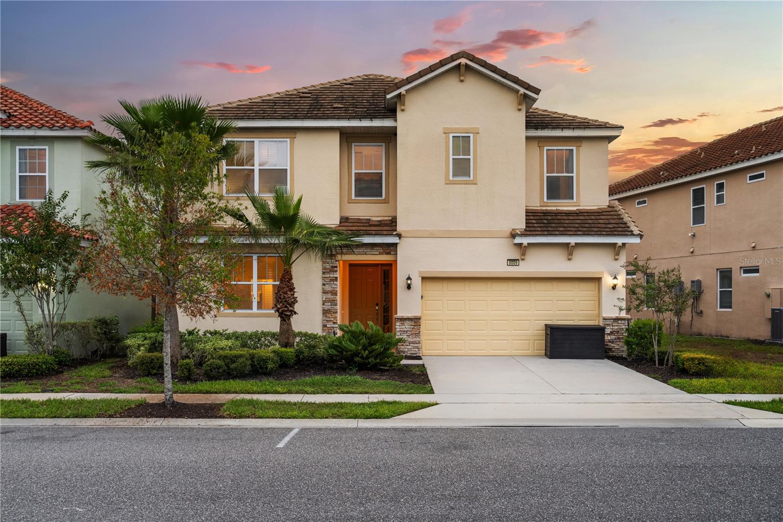 8009 OAK SHADOW CT, DAVENPORT, FL