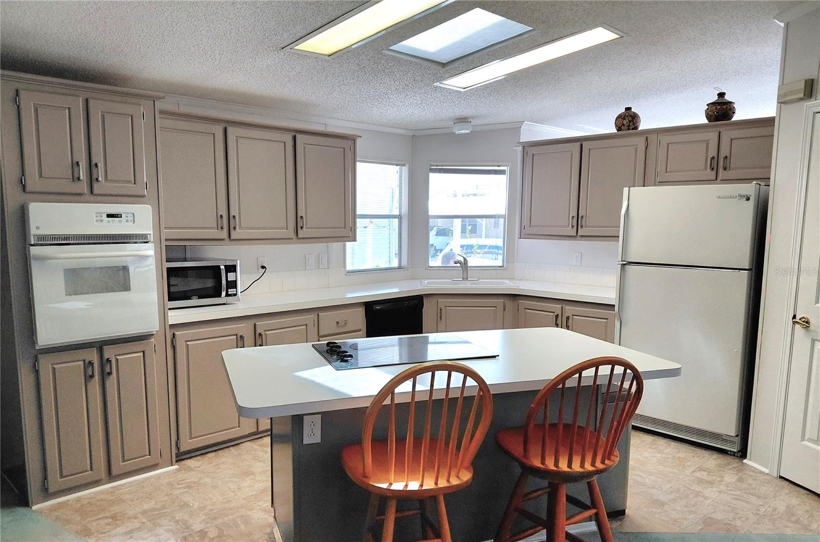 1001 STARKEY RD #704, LARGO, FL — photo 8