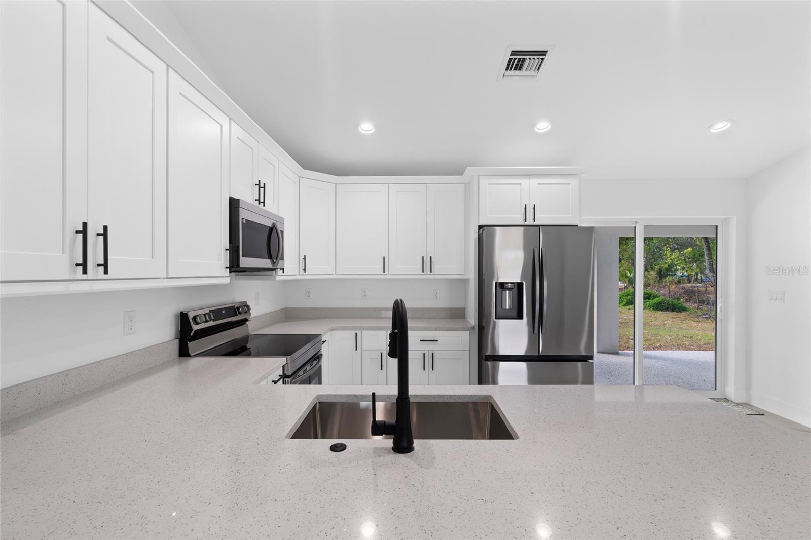 21483 NW 262ND ST, OKEECHOBEE, FL — photo 25