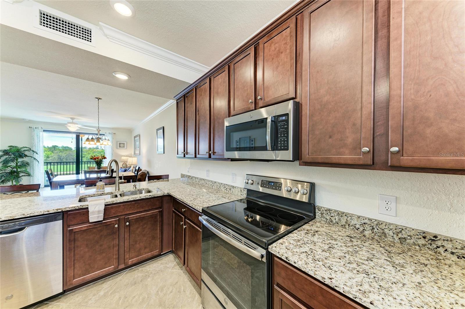 17108 VARDON TER #305, LAKEWOOD RANCH, FL — photo 9
