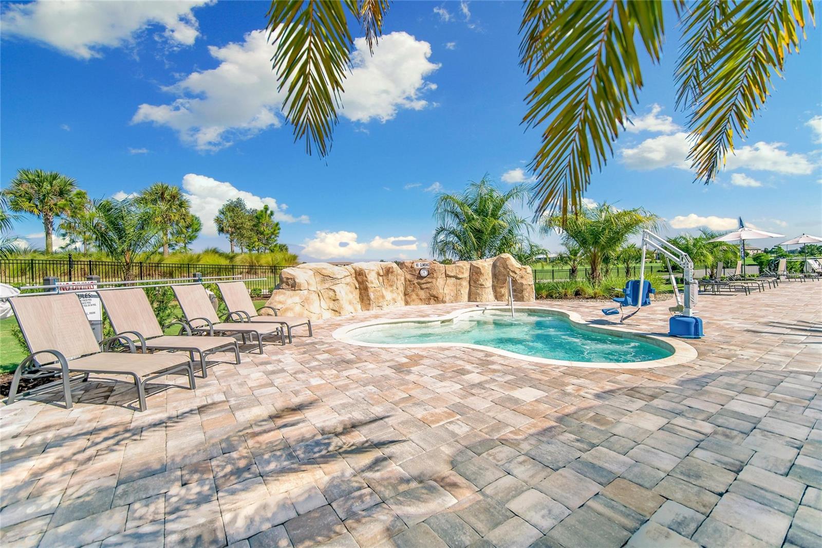 17108 VARDON TER #305, LAKEWOOD RANCH, FL — photo 49