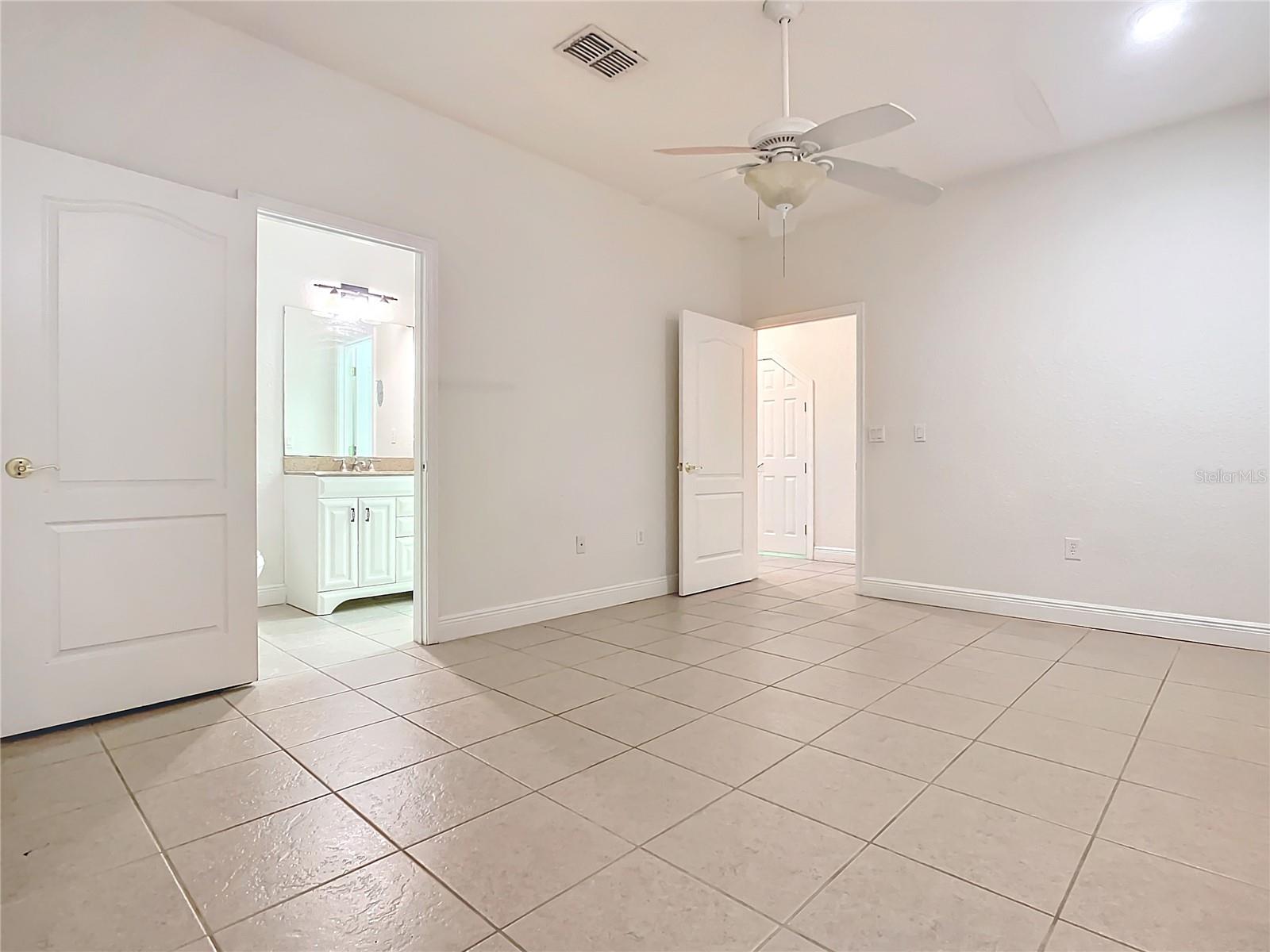 132 ORANGE AVE, CLERMONT, FL — photo 27