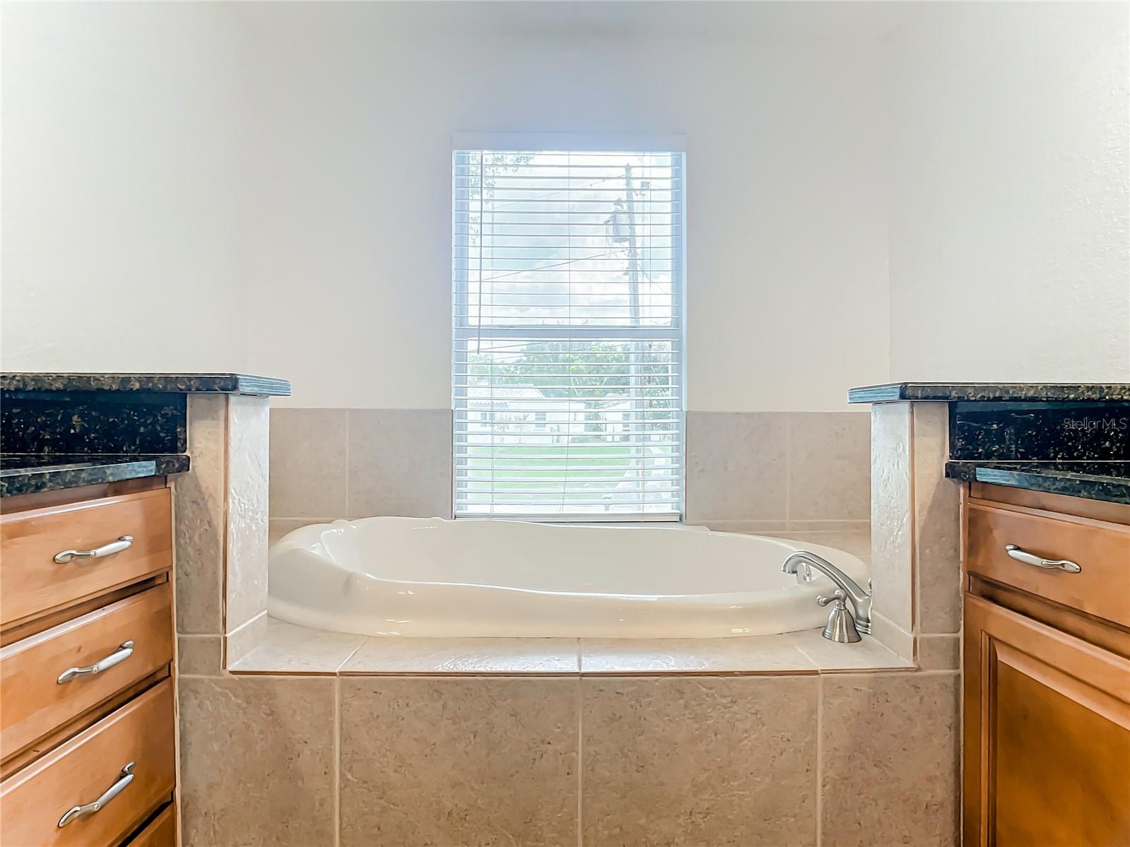 132 ORANGE AVE, CLERMONT, FL — photo 80