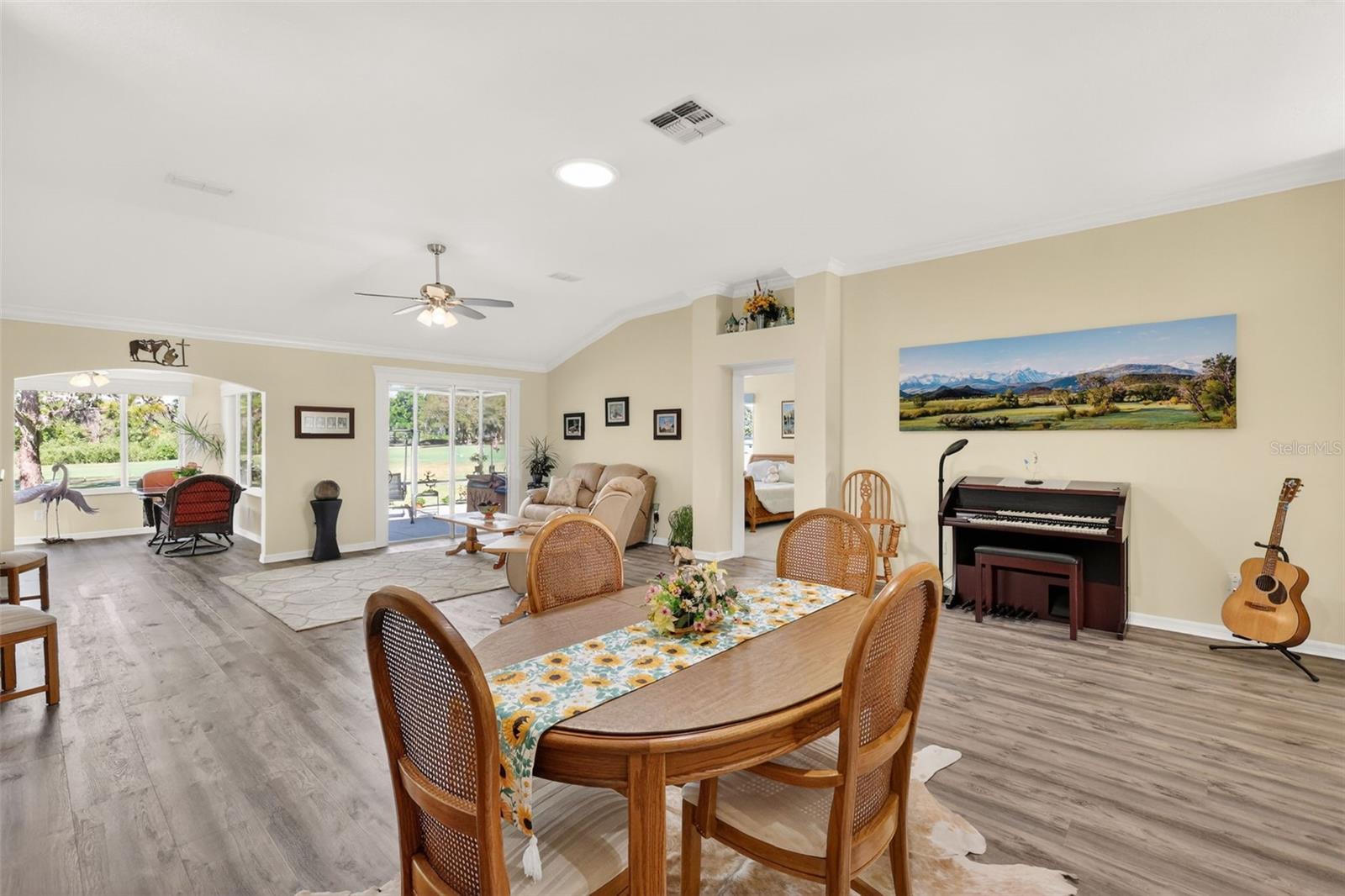 416 CARRERA DR, THE VILLAGES, FL — photo 11