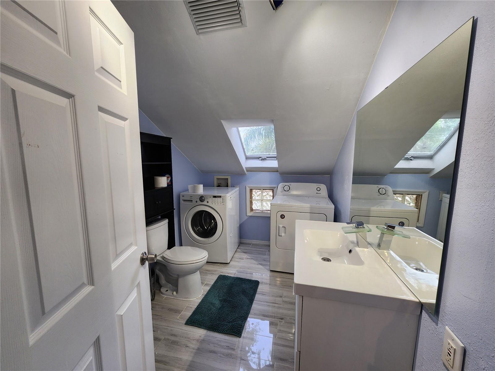 3401 E SLIGH AVE, TAMPA, FL — photo 42