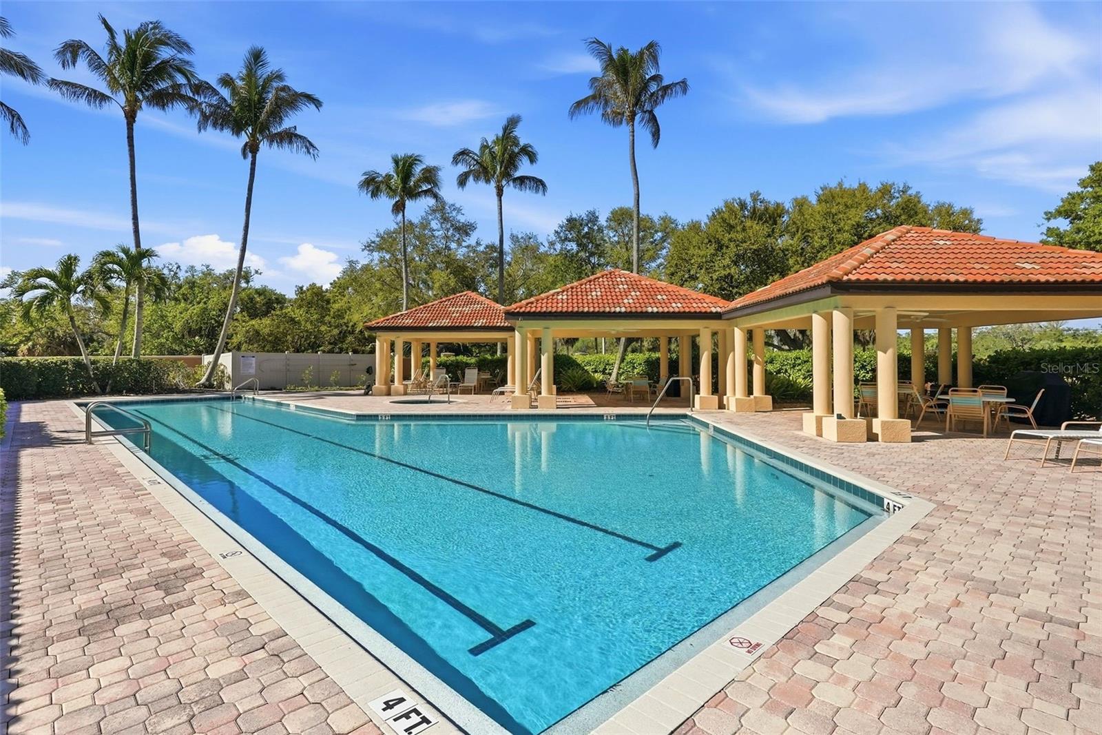 1695 PINELLAS BAYWAY S #E4, TIERRA VERDE, FL — photo 32