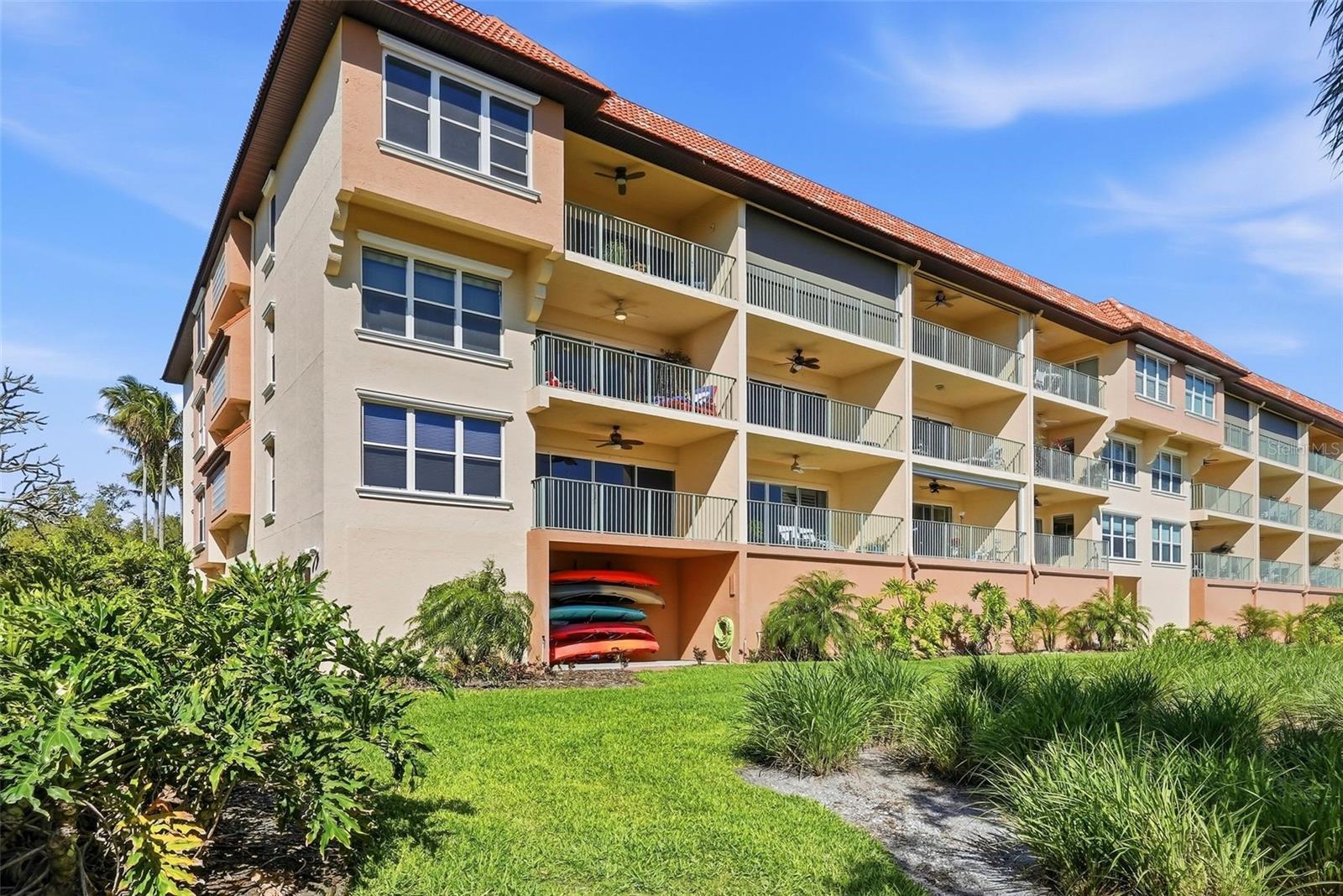 1695 PINELLAS BAYWAY S #E4, TIERRA VERDE, FL — photo 40