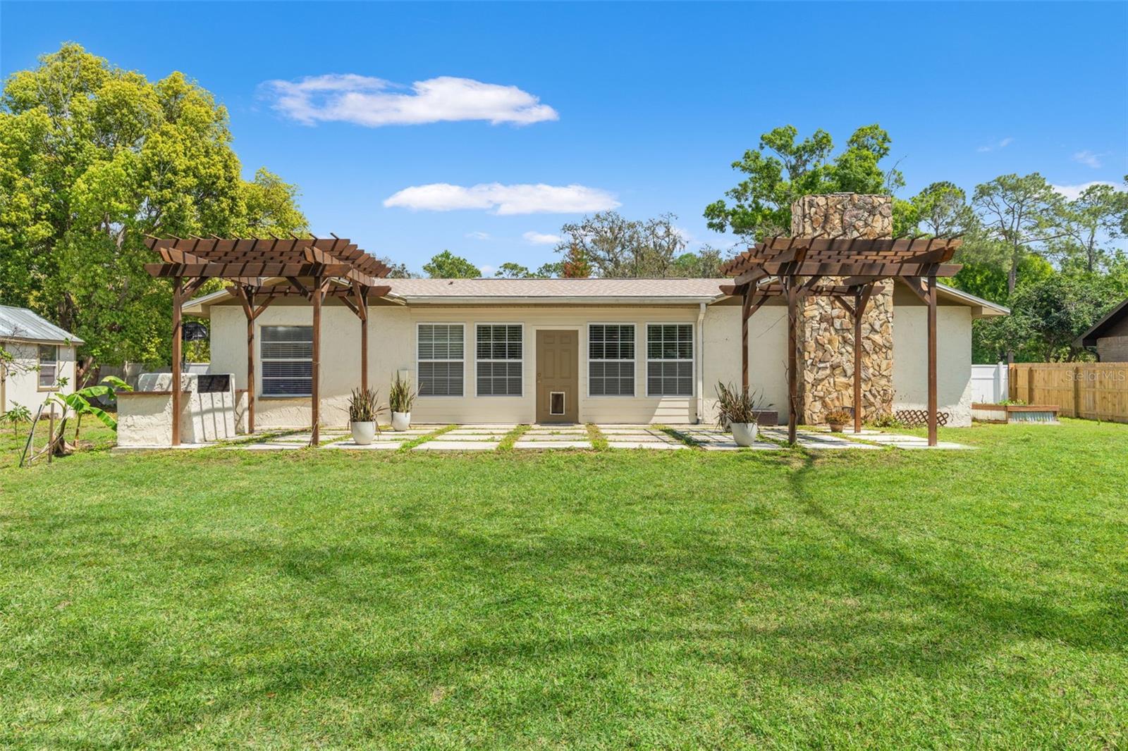 2524 VICTARRA CIR, LUTZ, FL — photo 20