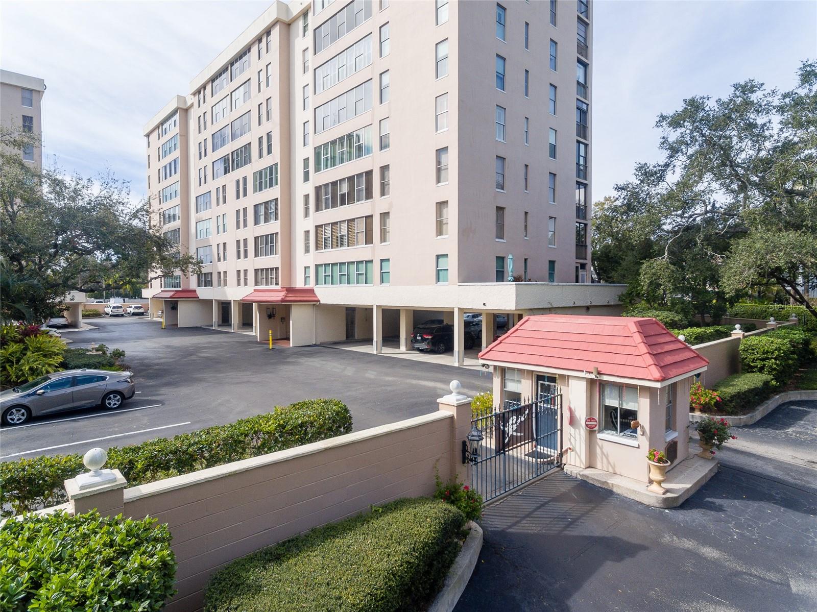 2407 S ARDSON PL #501A, TAMPA, FL — photo 43