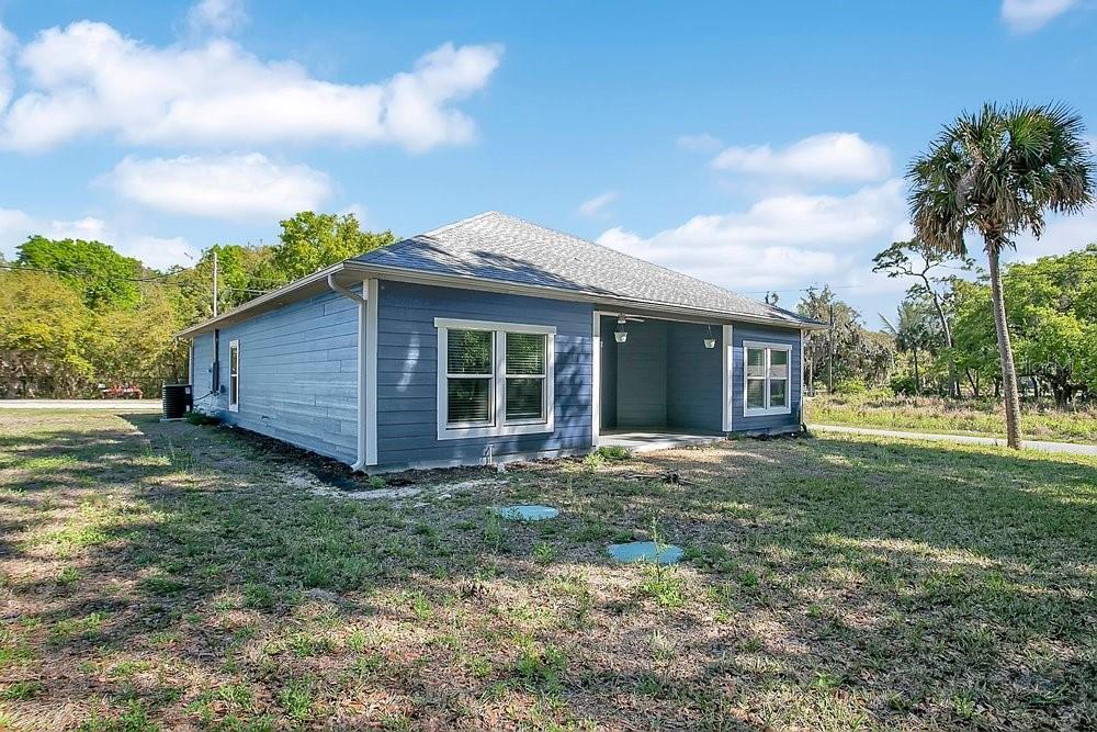 2498 MITCHELL AVE, MIMS, FL — photo 24