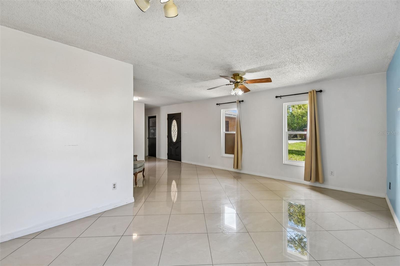 13635 BERKSHIRE CT, GRAND ISLAND, FL — photo 8