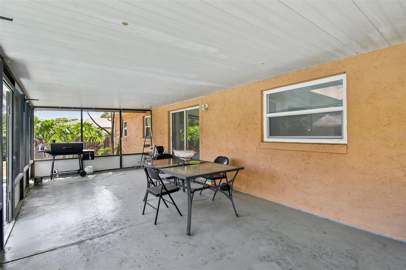 13635 BERKSHIRE CT, GRAND ISLAND, FL — photo 39