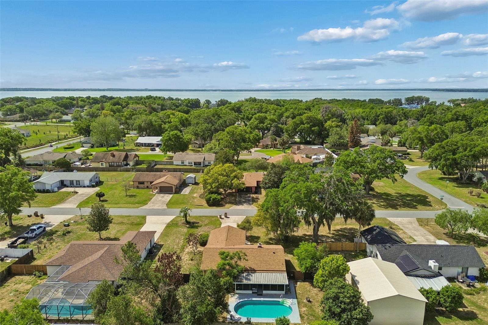 13635 BERKSHIRE CT, GRAND ISLAND, FL — photo 49