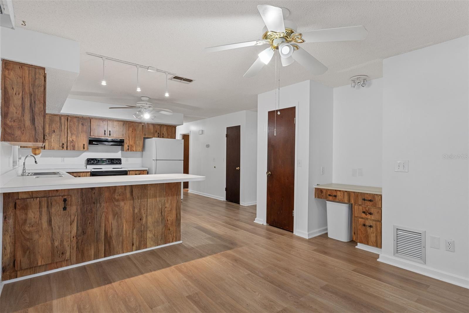 7095 W GREENWOOD LN, CRYSTAL RIVER, FL — photo 11