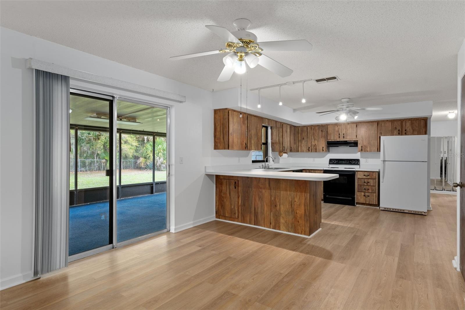 7095 W GREENWOOD LN, CRYSTAL RIVER, FL — photo 13