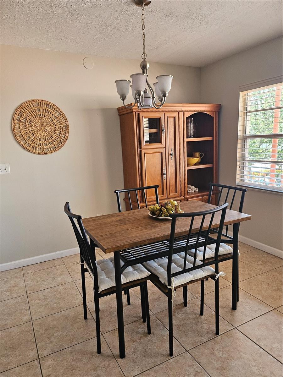 220 PARK BLVD N #202, VENICE, FL — photo 2