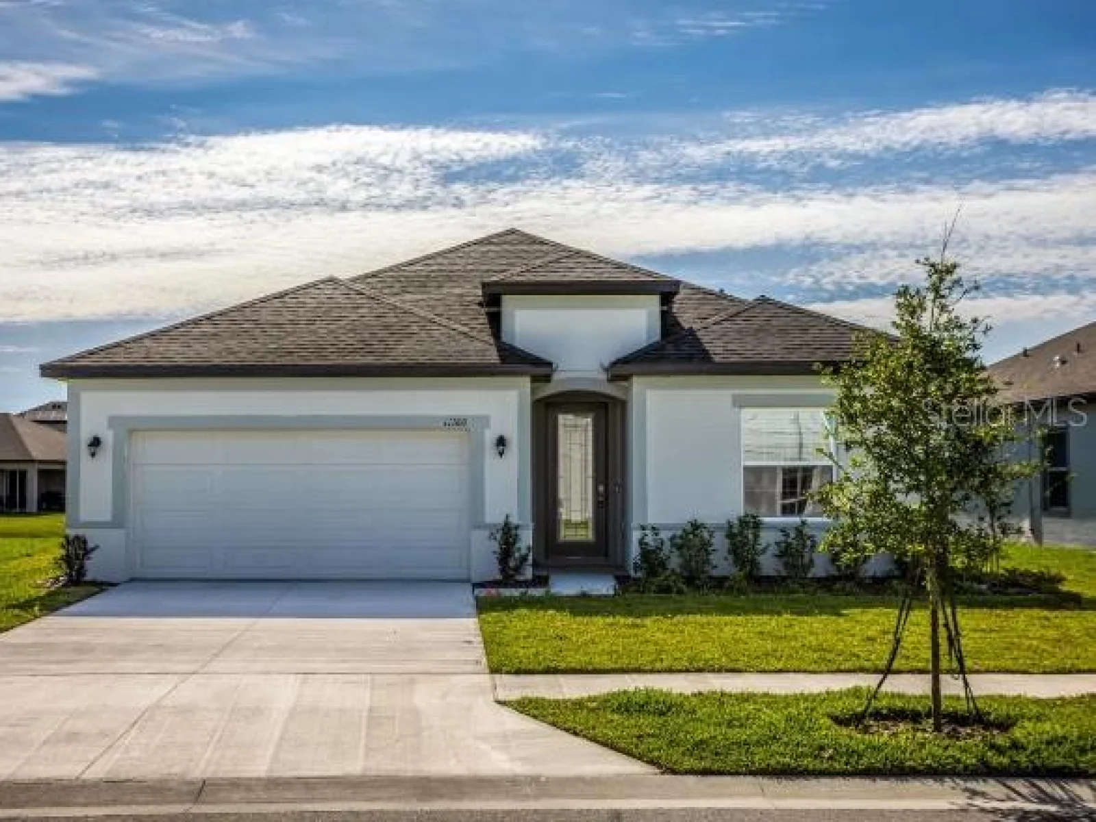 8639 OAKSTONE CIR, LEESBURG, FL — photo 1