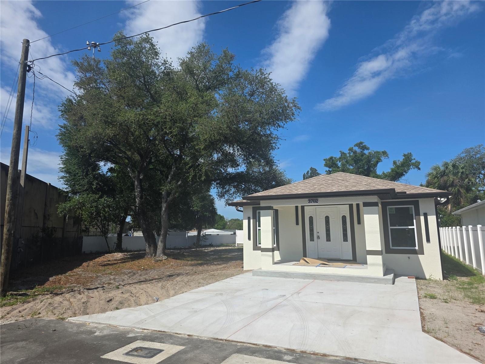3702 SMITH ST, TAMPA, FL
