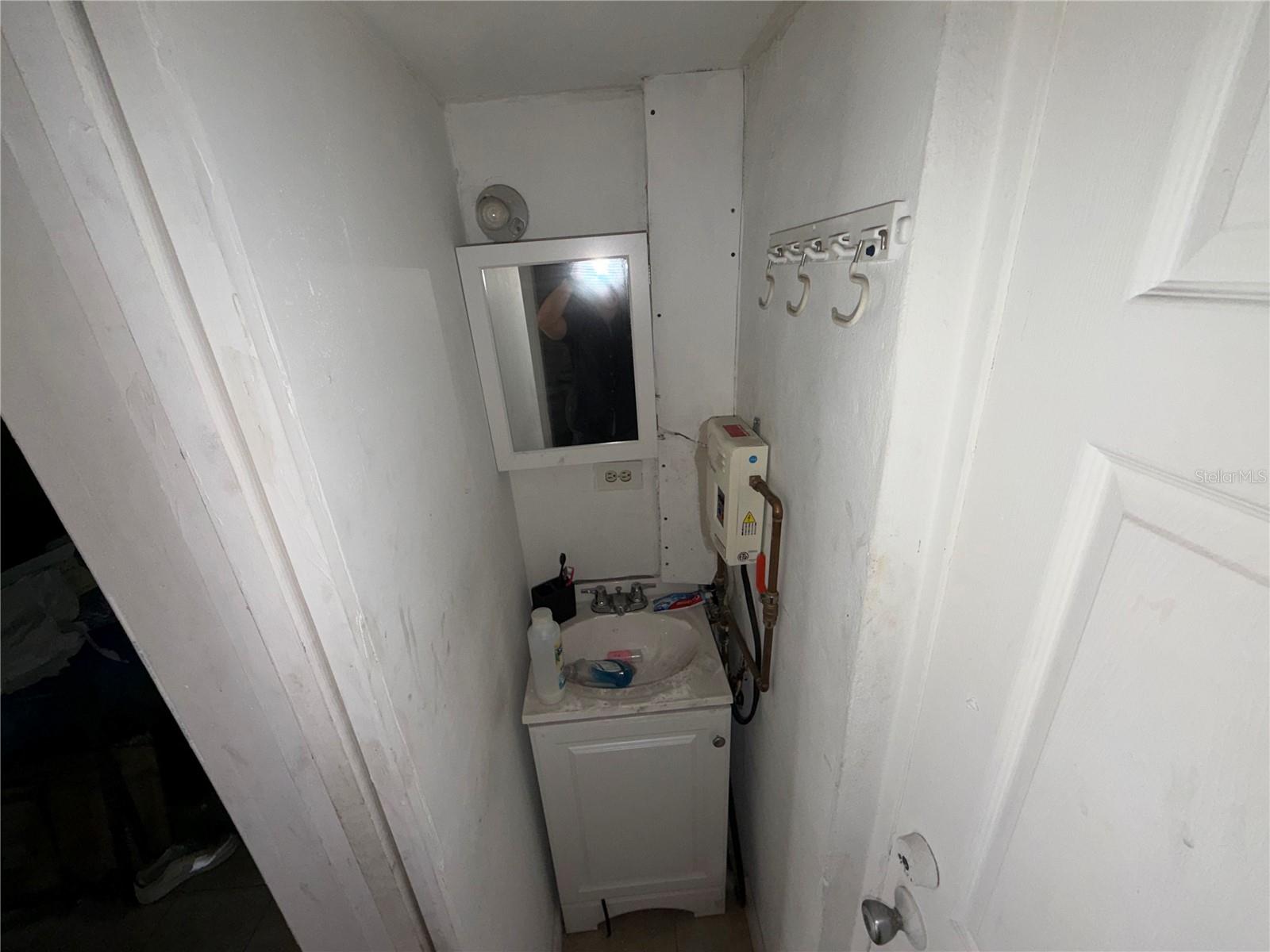 126 MIAMI GARDENS RD, WEST PARK, FL — photo 26