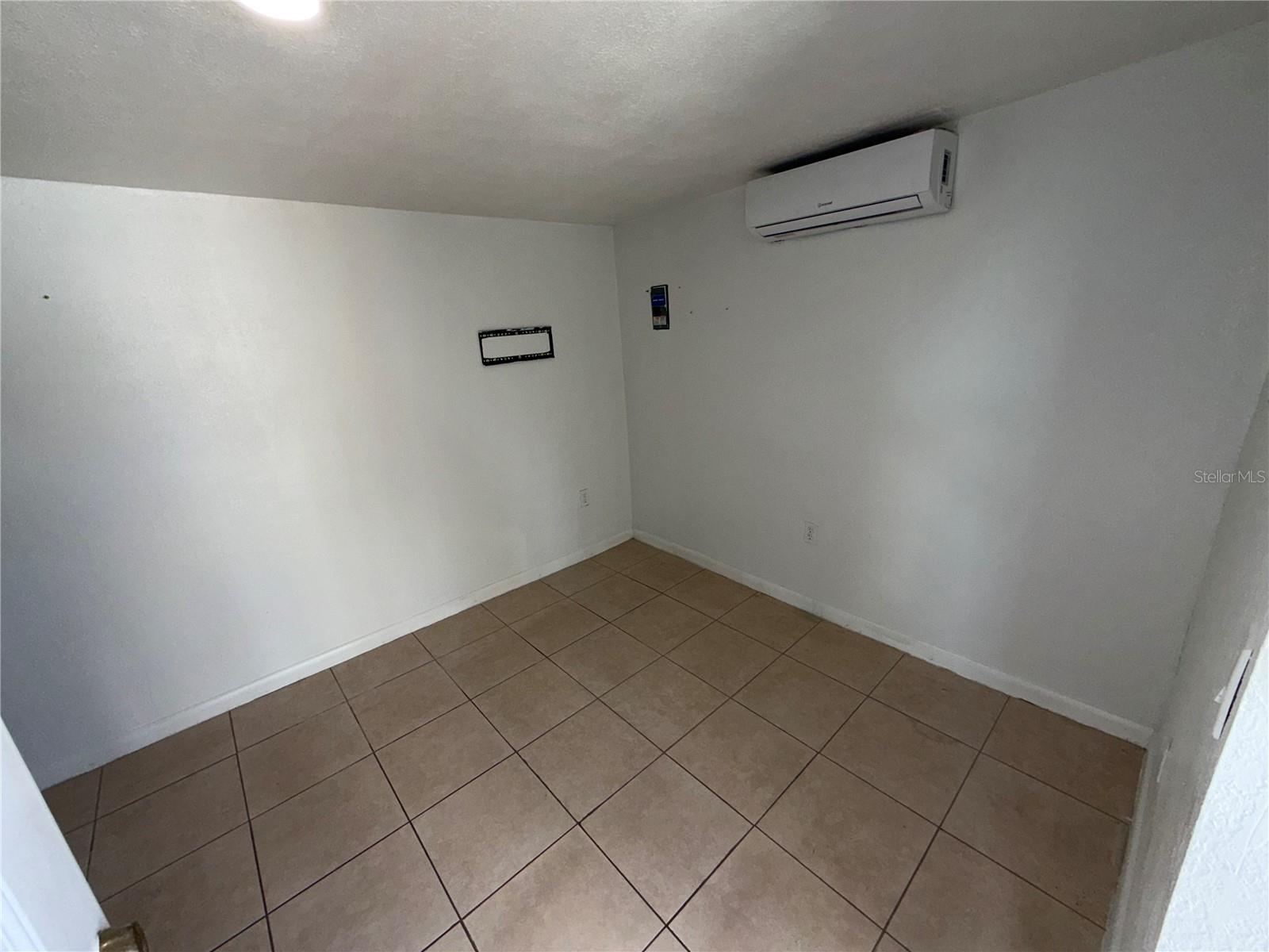 126 MIAMI GARDENS RD, WEST PARK, FL — photo 37