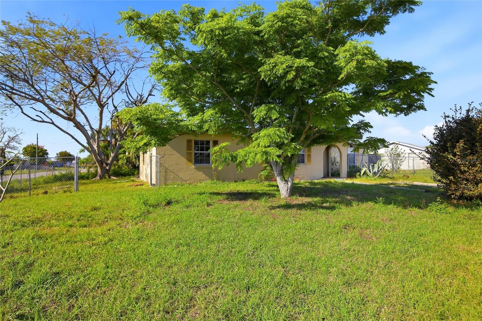 21585 OLEAN BLVD, PORT CHARLOTTE, FL — photo 32