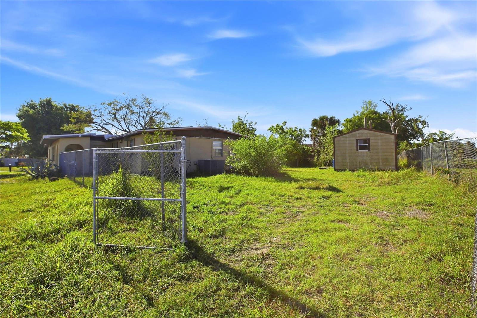 21585 OLEAN BLVD, PORT CHARLOTTE, FL — photo 33