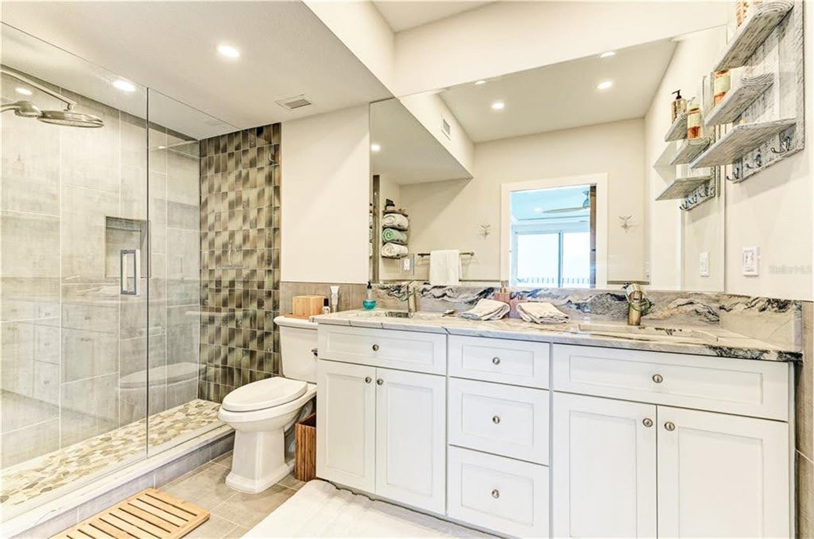 1 BENJAMIN FRANKLIN DR #3, SARASOTA, FL — photo 15