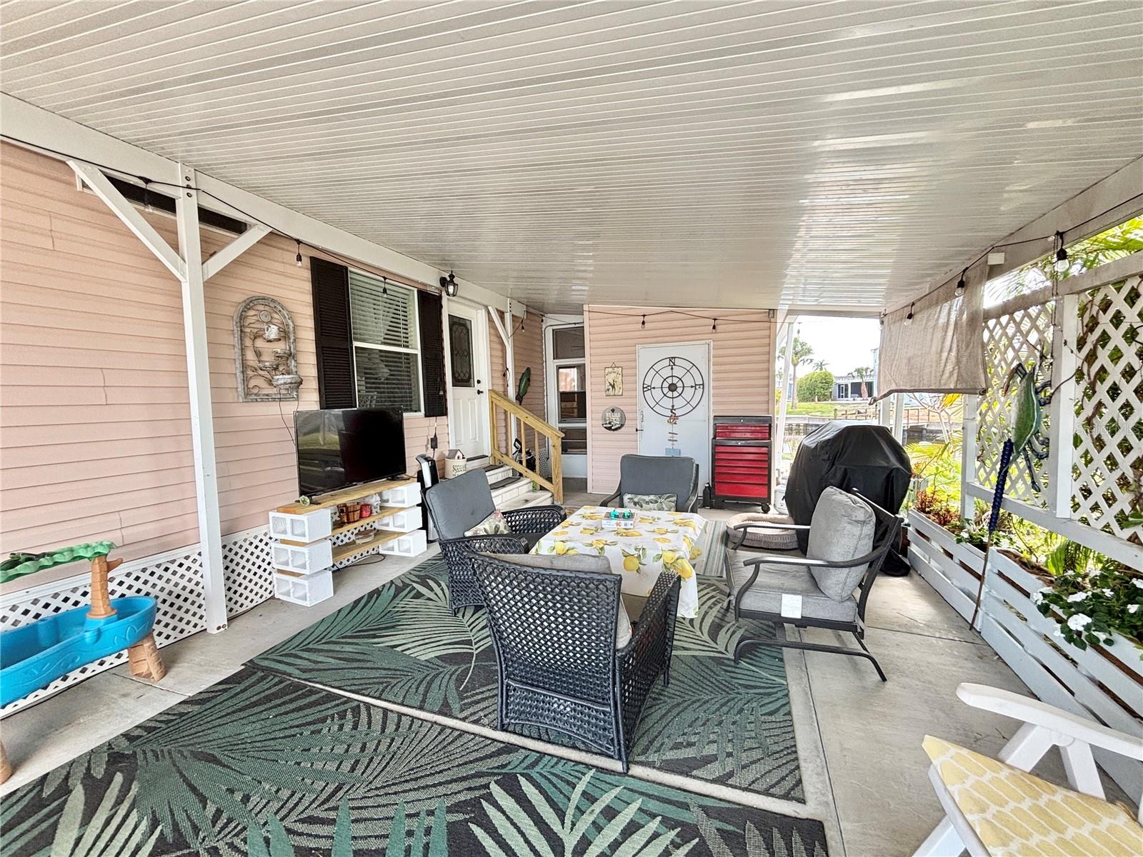 102 AMERICANA CT NE #206, ST PETERSBURG, FL — photo 7