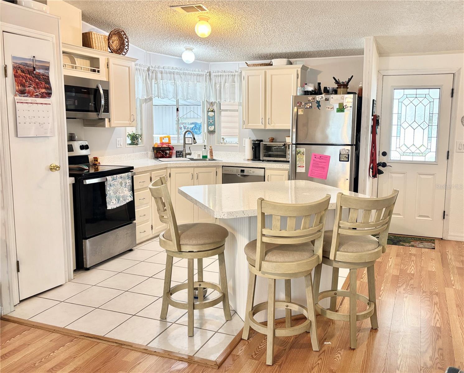 102 AMERICANA CT NE #206, ST PETERSBURG, FL — photo 10