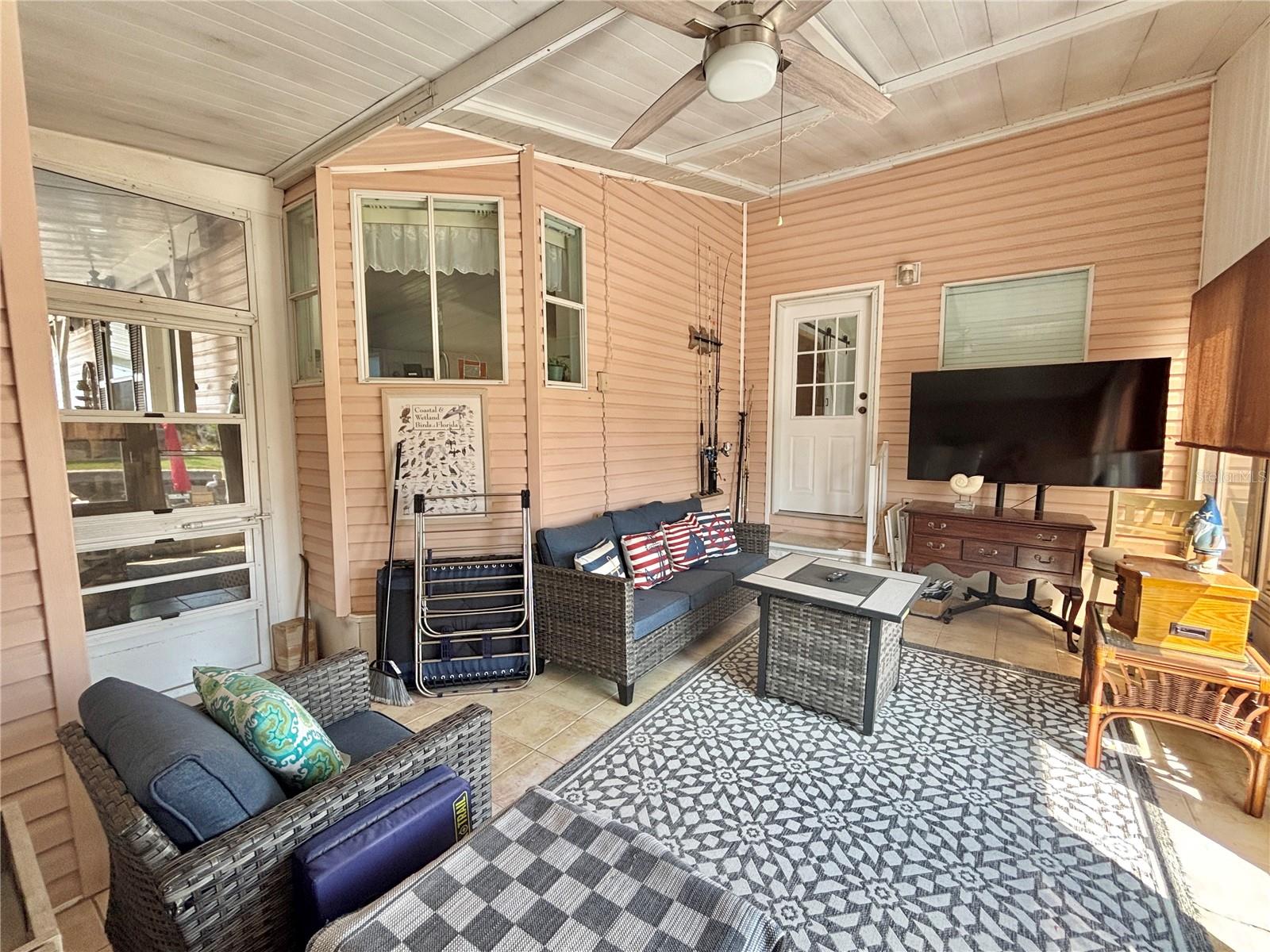102 AMERICANA CT NE #206, ST PETERSBURG, FL — photo 29